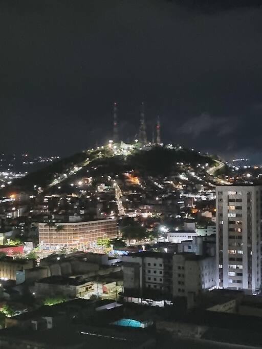 Apto Proximo Ao Patio Do Forro Caruaru Eksteriør billede